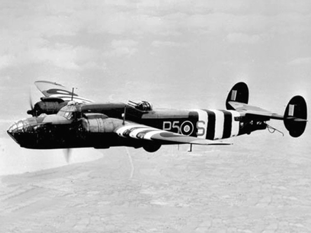 Photo: The Armstrong Whitworth Albemarle in flight